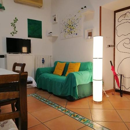 La Casa Di Tania A Napoli Apartment Luaran gambar